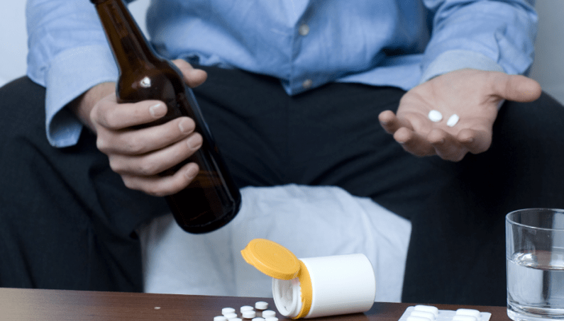 quali antibiotici non dovrebbero essere combinati con l'alcol